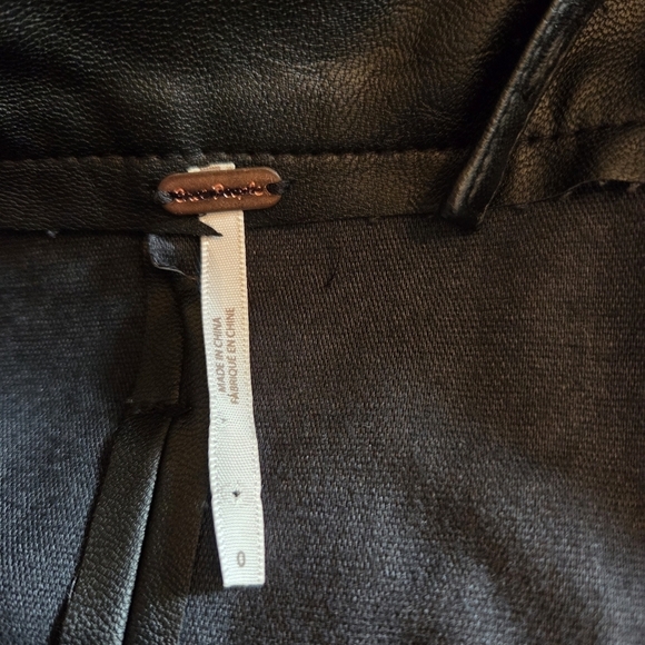 Free People Pleated Vegan Leather Boho Mini Buckle Moto Biker Black Dress Size 0 - Picture 13 of 13